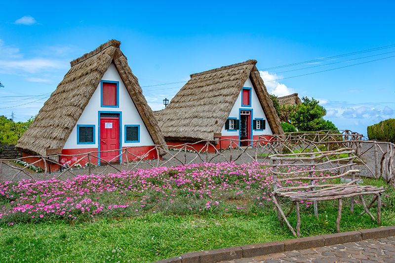 Santana Houses